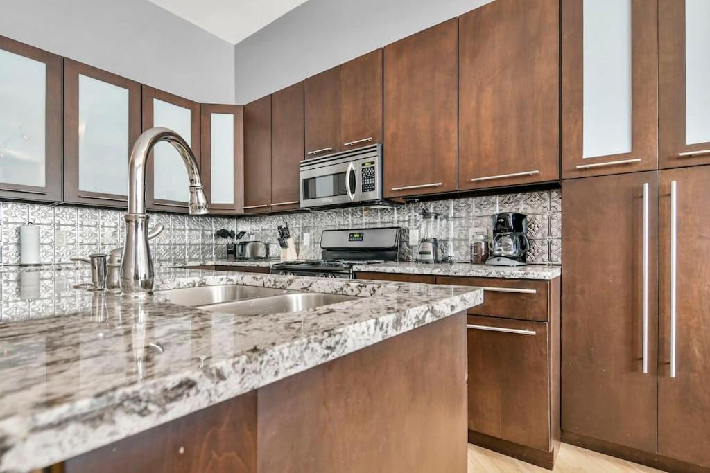 Lovely 2-Bedroom Unit In Springfriend Спрингфийлд Екстериор снимка
